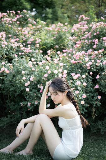 阴部上面毛毛的地方肉太多